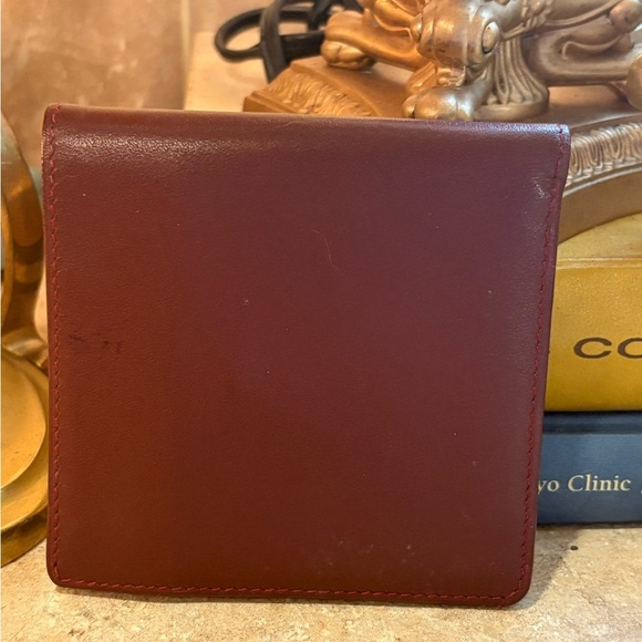 Cartier Unisex bi-fold wallet with 8 pockets, Made In Italy - Picture 5 of 15